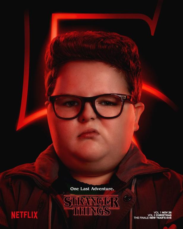 Charakterposter zu Jake Connelly in seiner Stranger-Things-Rolle