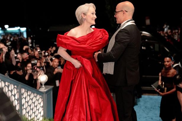 Meryl Streep als Miranda Priestly mit Stanley Tucci als Nigel Kipling an ihrer Seite