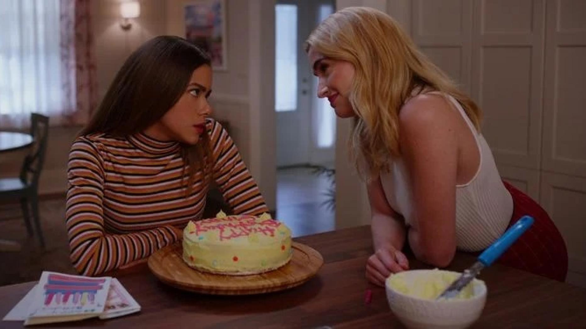 "Ginny & Georgia": Star von realistischer Sexszene ...