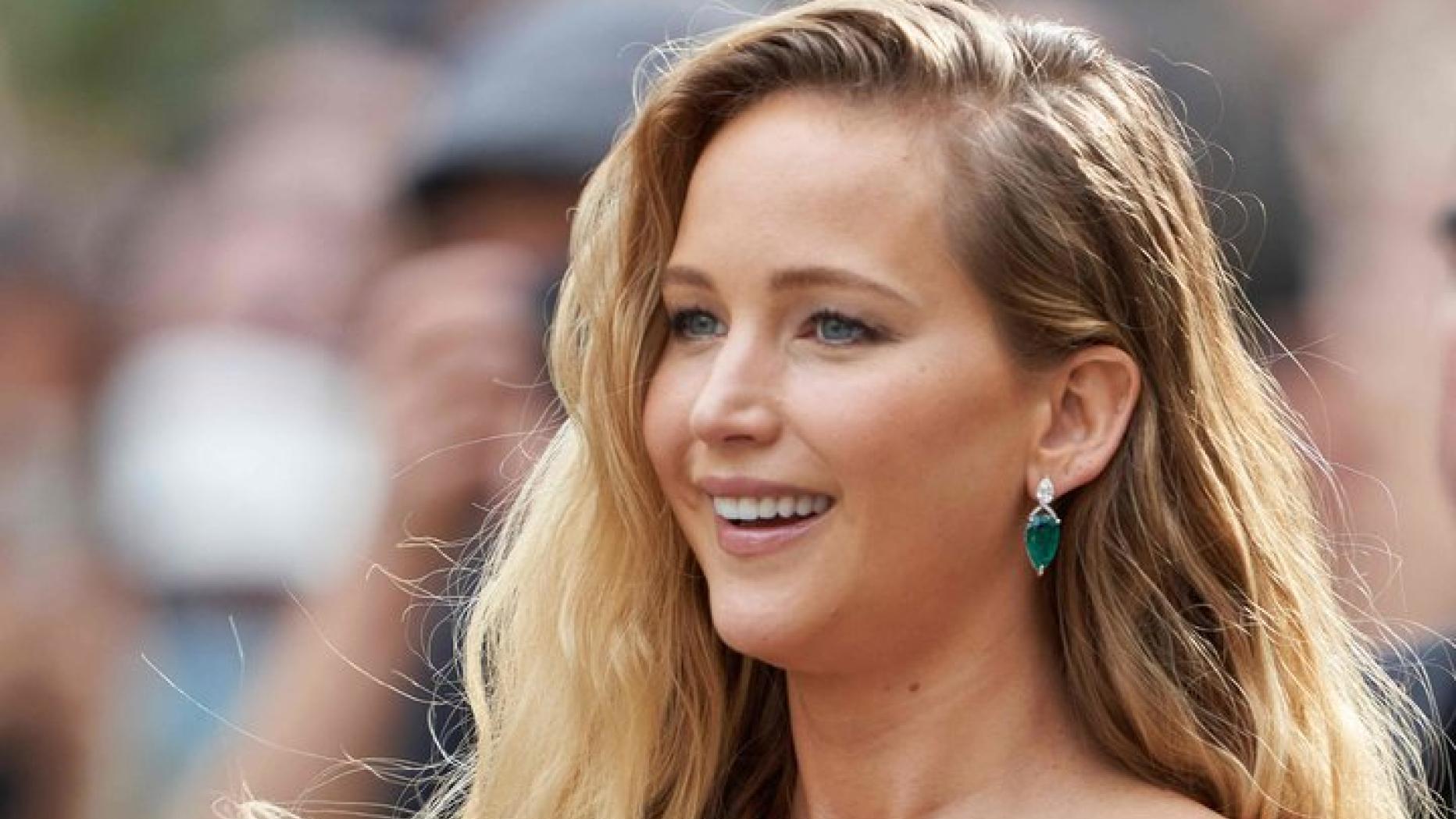 Erwischt Neuer Tribute Von Panem Film Jennifer Lawrence Am Set Erstes Video - imm3mm6