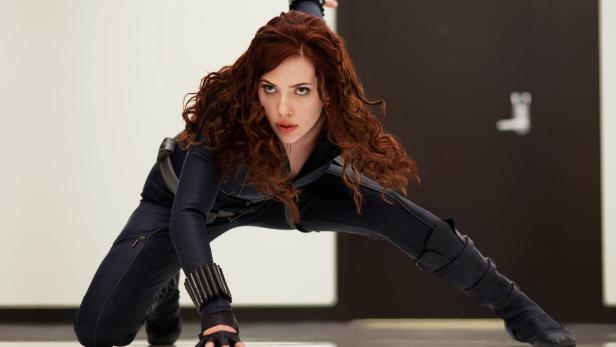 Platz 7: Black Widow - Die Schwarze Witwe, gespielt von Scarlett Johansson, ist eine Spionin und außerdem Nahkampfspezialistin. Auch weibliche Superheldinnen können sexy sein.