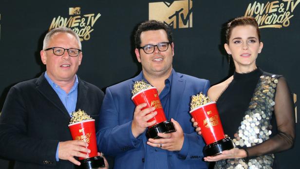 Die Schöne und das Biest: Regisseur Bill Condon (li.) mit Josh Gad und Emma Watson.