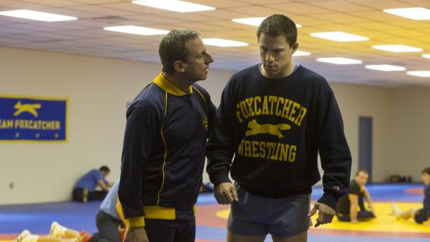Steve Carell und Channing Tatum in einer Szene aus dem Film „Foxcatcher“.