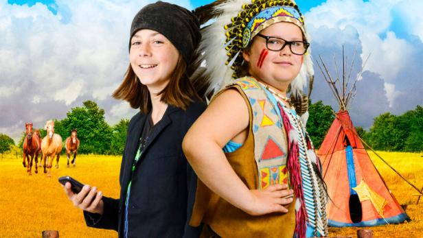 Das Filmplakat von „Winnetous Sohn“ zeigt zwei Kinder vor einem Tipi und einer Westernkulisse.