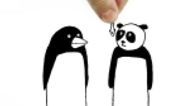 Eine stilisierte Zeichnung eines Pinguins und eines Pandas, wobei eine Hand eine Büroklammer an den Panda hält.