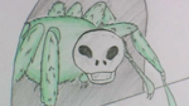 Eine grüne Spinne mit einem Totenkopf als Gesicht klettert an einer Wand.