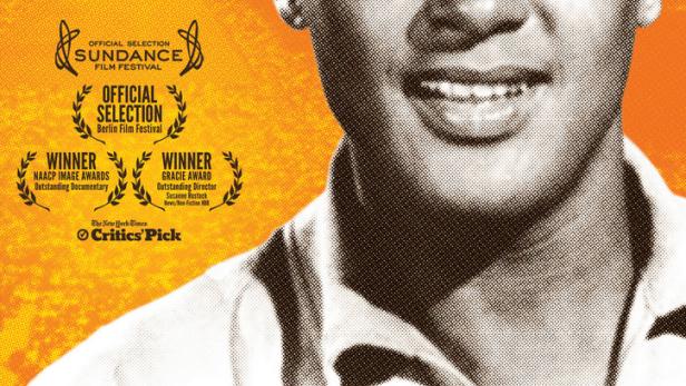 Das Filmplakat für „Harry Belafonte: Sing Your Song“ zeigt ein Porträt des Sängers.