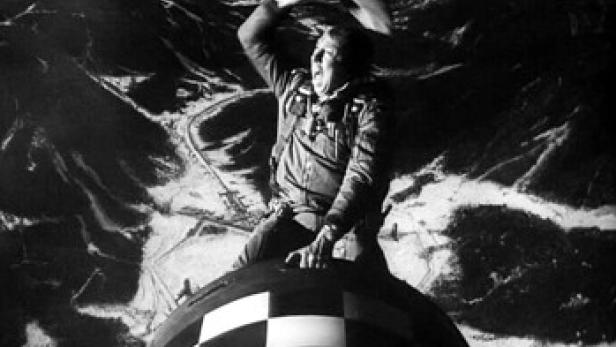Slim Pickens reitet auf einer Atombombe in dem Film „Dr. Seltsam oder: Wie ich lernte, die Bombe zu lieben“.