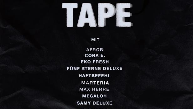 Das Filmplakat für „Black Tape“ zeigt die Namen der beteiligten Rapper und das Erscheinungsdatum.
