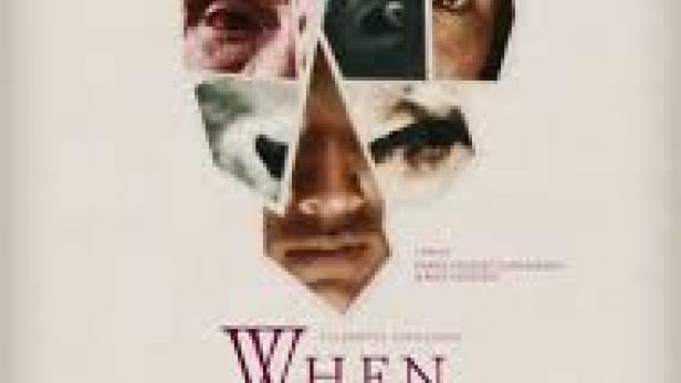 Das Filmplakat für „When the Bull Cried“ zeigt ein Gesicht, das aus Fragmenten zusammengesetzt ist, in Form eines Stierkopfes.