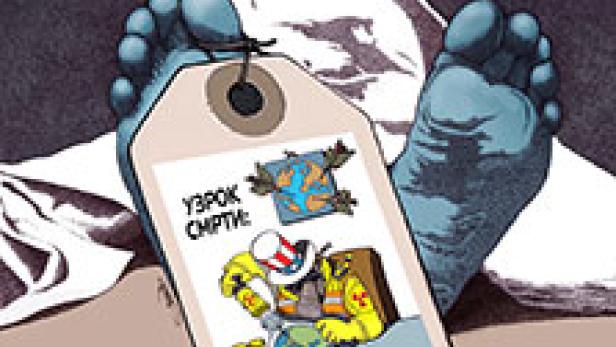 Das Filmplakat für „Die Last der Ketten 3“ zeigt eine satirische Darstellung mit Füßen und einem Leichenschauschild.