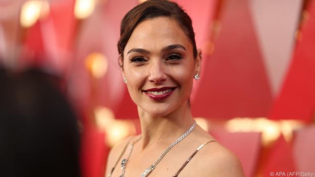 Gal Gadot Brauchte Nach Dem Wonder Woman Dreh Eine Op Film At