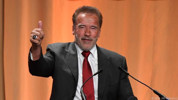 Schwarzenegger berät den amtierenden Gouverneur