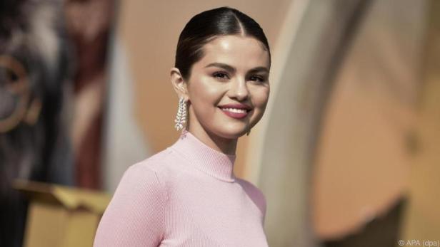 Vergeben? Selena Gomez verrät auf TikTok ihren Beziehungsstatu