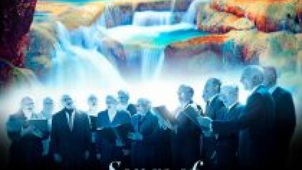 Das Filmplakat für „Songs of Repression“ zeigt einen Chor vor einem Wasserfall.