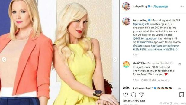 Jennie Garth und Tori Spelling plaudern über die Dreharbeiten