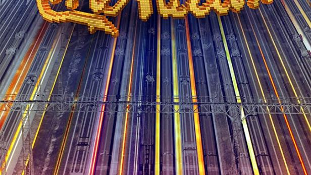 Das Filmplakat für „CoroNation“ von Ai Weiwei zeigt Hochgeschwindigkeitszüge.