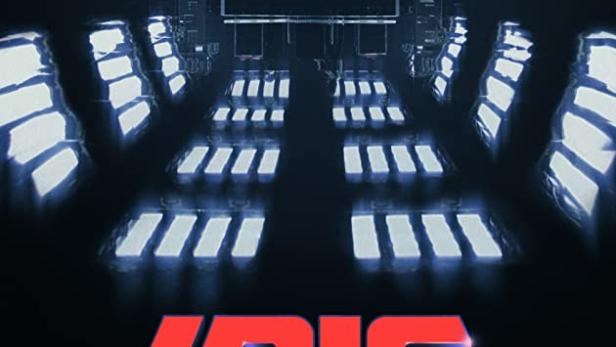 Das Poster für „Iris: A Space Opera by Justice“ zeigt die Band auf einer Bühne mit futuristischer Beleuchtung.