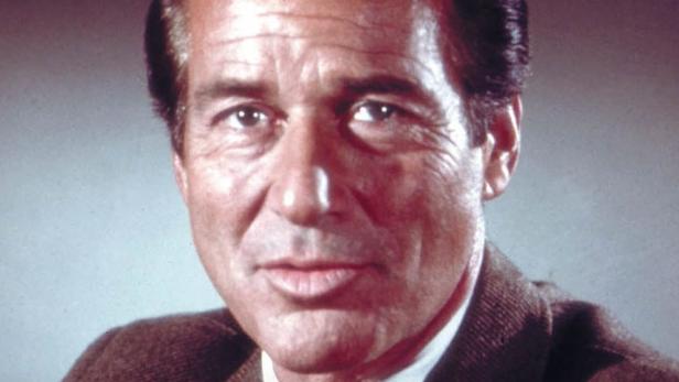 Porträt von Efrem Zimbalist Jr. in seiner Rolle in der Fernsehserie „FBI“.
