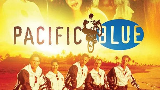 Das Cover der kompletten Serie „Pacific Blue“ zeigt die Fahrradpolizei am Strand von Santa Monica.