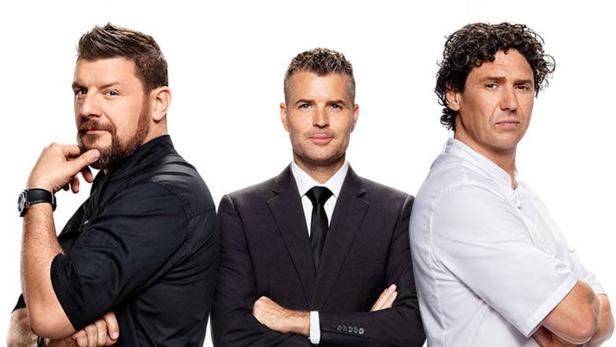 Drei Köche posieren für die Kochsendung „My Kitchen Rules: The Rivals“.