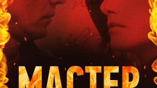 Das Filmplakat für „Der Meister und Margarita“ zeigt zwei Gesichter vor einem roten, feurigen Hintergrund.