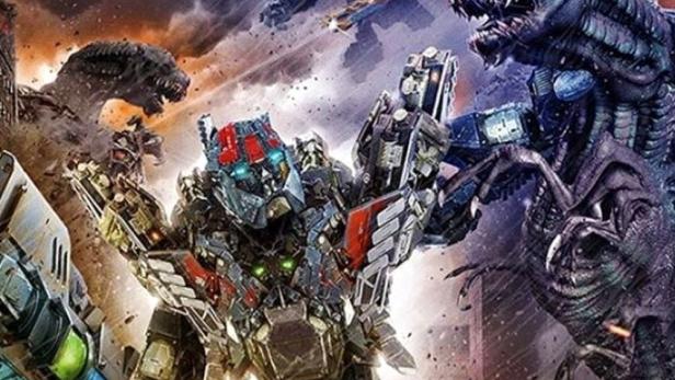 Ein Kampf zwischen Robotern und Monstern im Film „Atlantic Rim: Resurrection“.