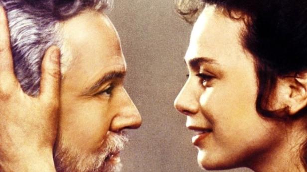 Das Filmplakat für Ingmar Bergmans „Nach der Probe“ zeigt ein Mann und eine Frau im Profil.