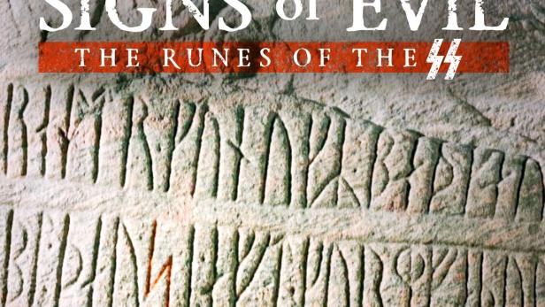 Ein Runenstein mit der Aufschrift „Signs of Evil: The Runes of the SS“.