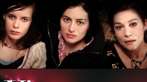 Das Filmplakat von „Vivere“ zeigt Hannelore Elsner, Esther Zimmering und Kim Schnitzer.