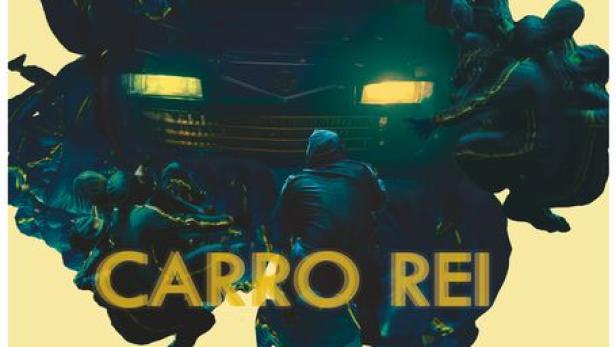 Das Filmplakat für „Carro Rei“ zeigt eine Menschenmenge auf und um ein Auto herum.