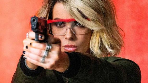 Jolt Trailer Kate Beckinsales Comeback Auf Amazon Prime Film At