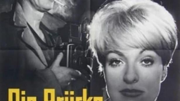 Das Filmplakat für „Die Brücke des Schicksals“ mit Hannes Messemer und Sabina Sesselmann.