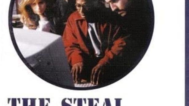 Das Filmplakat für „The Steal“ mit Alfred Molina, Helen Slater und Steven Fry.