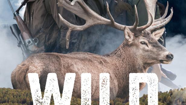 Das Filmplakat für „Wild: Jäger & Sammler“ zeigt drei Jäger und einen Hirsch.