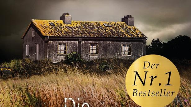 Das Cover des Kriminalromans „Die Suche“ von Charlotte Link mit einem alten Haus in einer Dünenlandschaft.