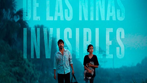 Ein Mann und ein Mädchen gehen auf dem Filmplakat zu „El Infierno de las Niñas Invisibles: La Pampa“.