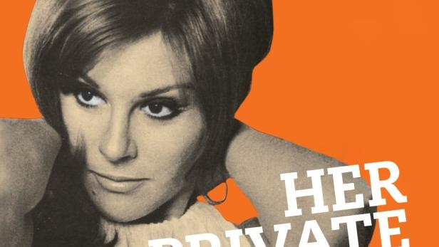 Das Filmplakat für „Her Private Hell“ zeigt eine Frau vor einem orangefarbenen Hintergrund.