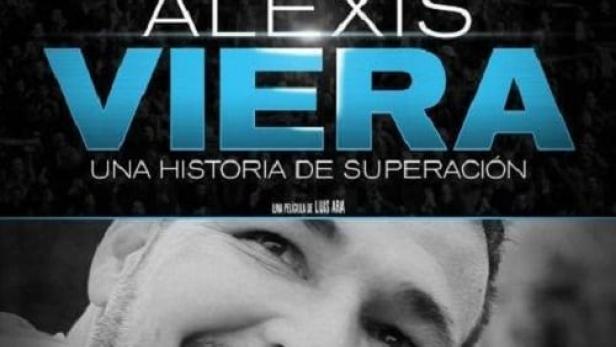 Das Filmplakat für „Alexis Viera: Eine Geschichte der Superación“ zeigt den Fußballspieler in zwei kontrastierenden Momenten.