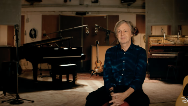 Paul McCartney spricht über seinen Erfolg mit den Beatles und die Arbeit in den Abbey Road Studios.