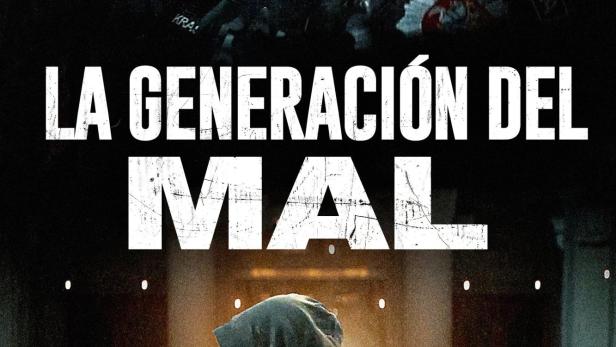 Das Filmplakat für „La Generación del Mal“ zeigt einen Polizisten und eine unheimliche Gestalt mit Hirschgeweih.