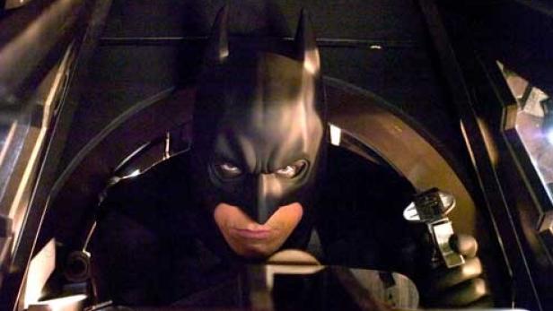 batman-begins-bale.jpg batman-begins-bale.jpg