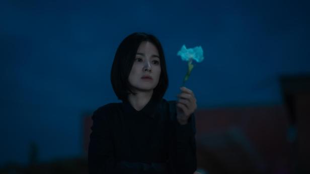 Song Hye-kyo als Moon Dong-eun in "The Glory"