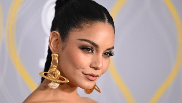 US-THEATRE-MUSICAL-AWARD Vanessa Hudgens