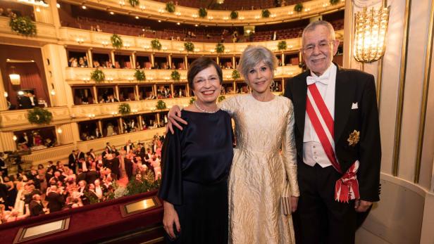 Schmaidauer, Fonda und Van der Bellen beim Opernball 2023