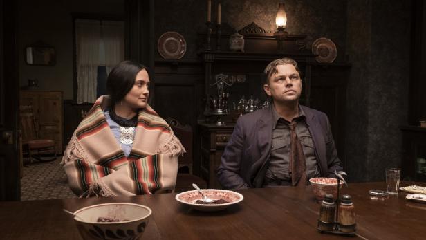 Killers of the Flower Moon Lily Gladstone und Leonardo DiCaprio in Martin Scorseses „Killers of the Flower Moon“