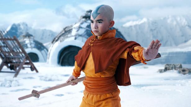 Gordon Cormier als Aang in "Avatar: Herr der Elemente" 