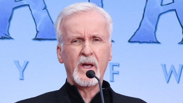 james-cameron.jpg