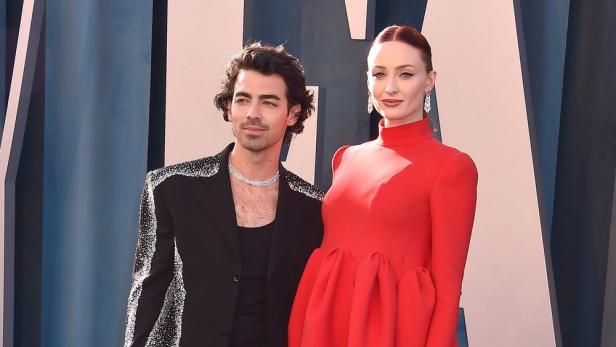 joe-jonas-sophie-turner.jpg