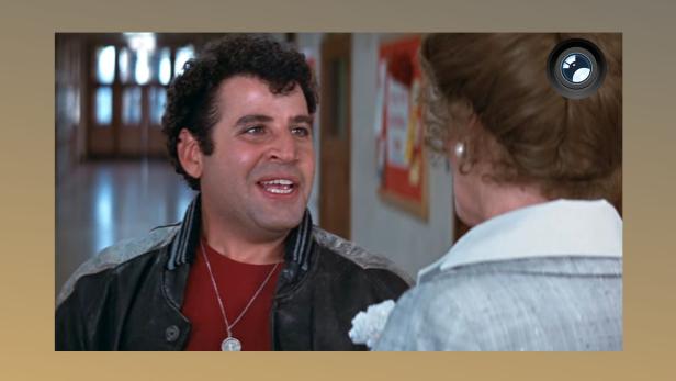 Michael Tucci in der Rolle des vermeintlich 18-jährigen Sonny LaTierri in &quot;Grease&quot;.